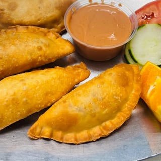 EMPANADAS DE CAMARON