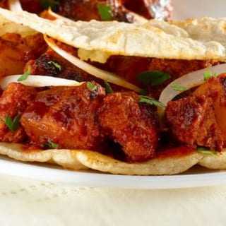 QUESADILLA DE PASTOR